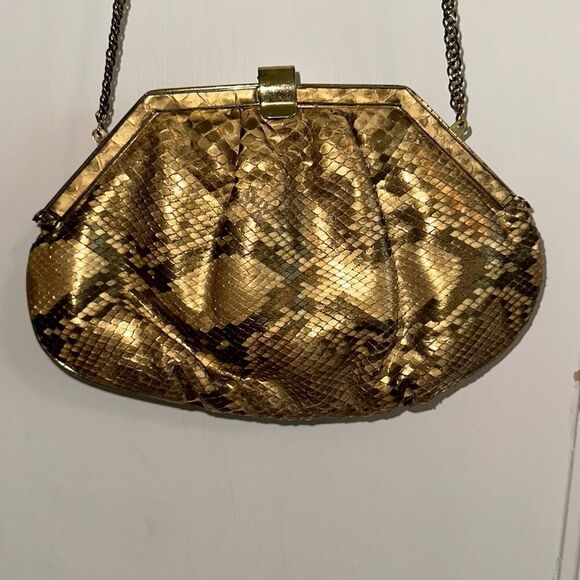 Vintage 80s Margolin gold snakeskin pattern crossbody bag with chain strap